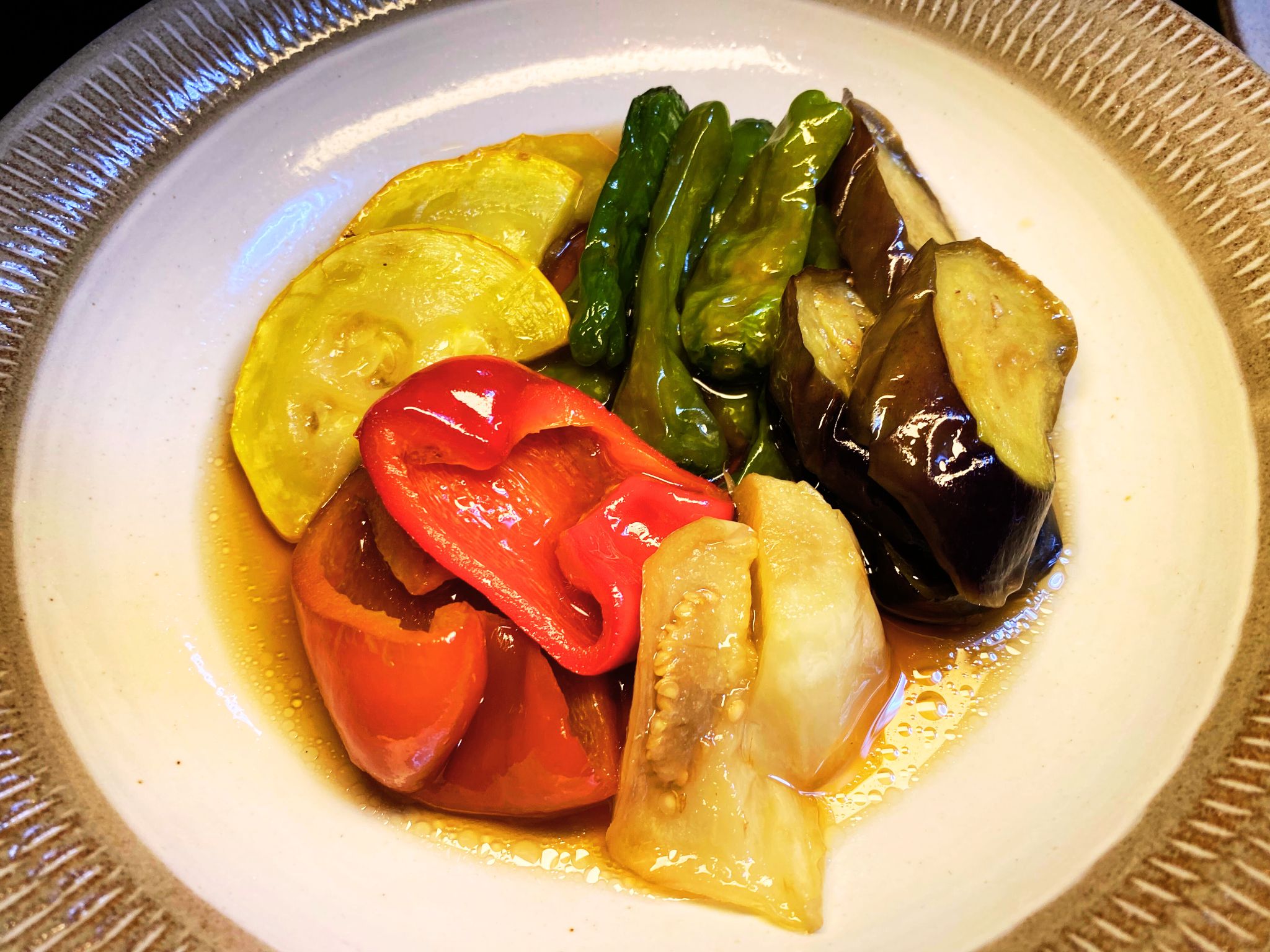 Stir-fried fresh vegetables